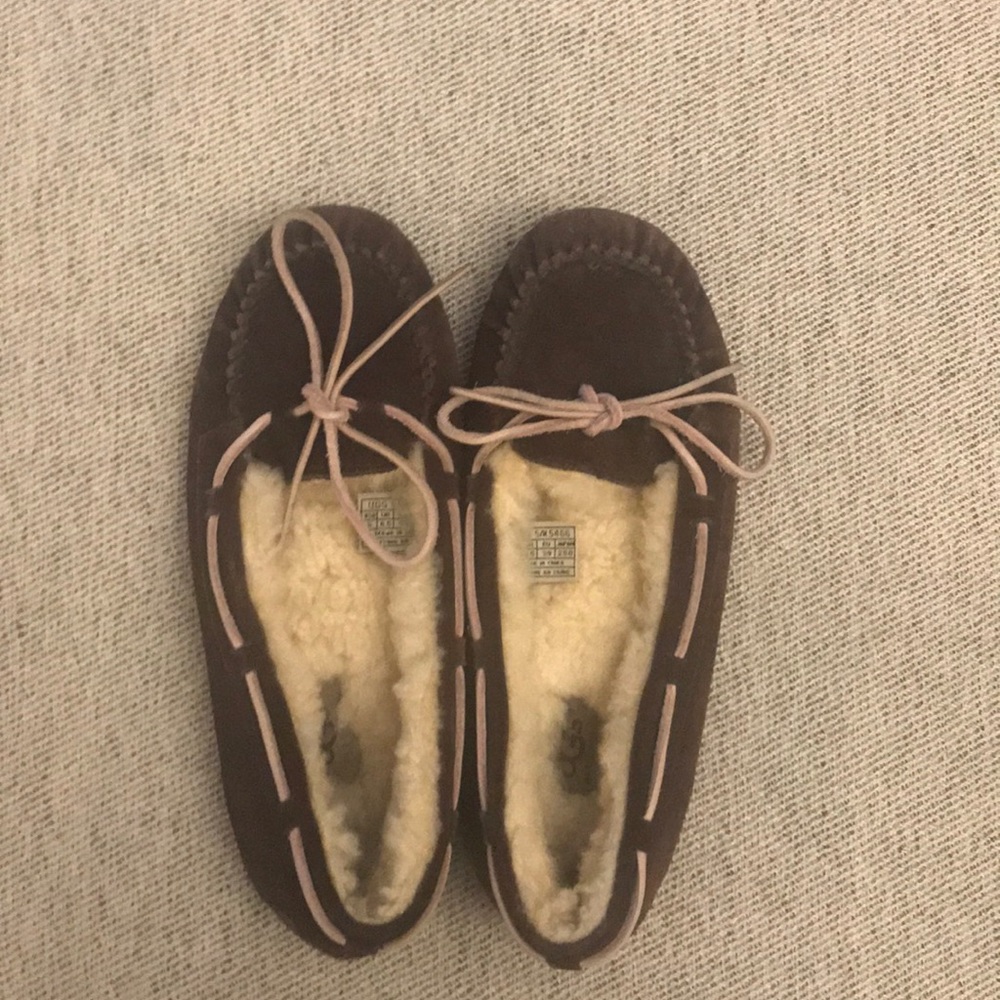 Ugg Dakota Slipper